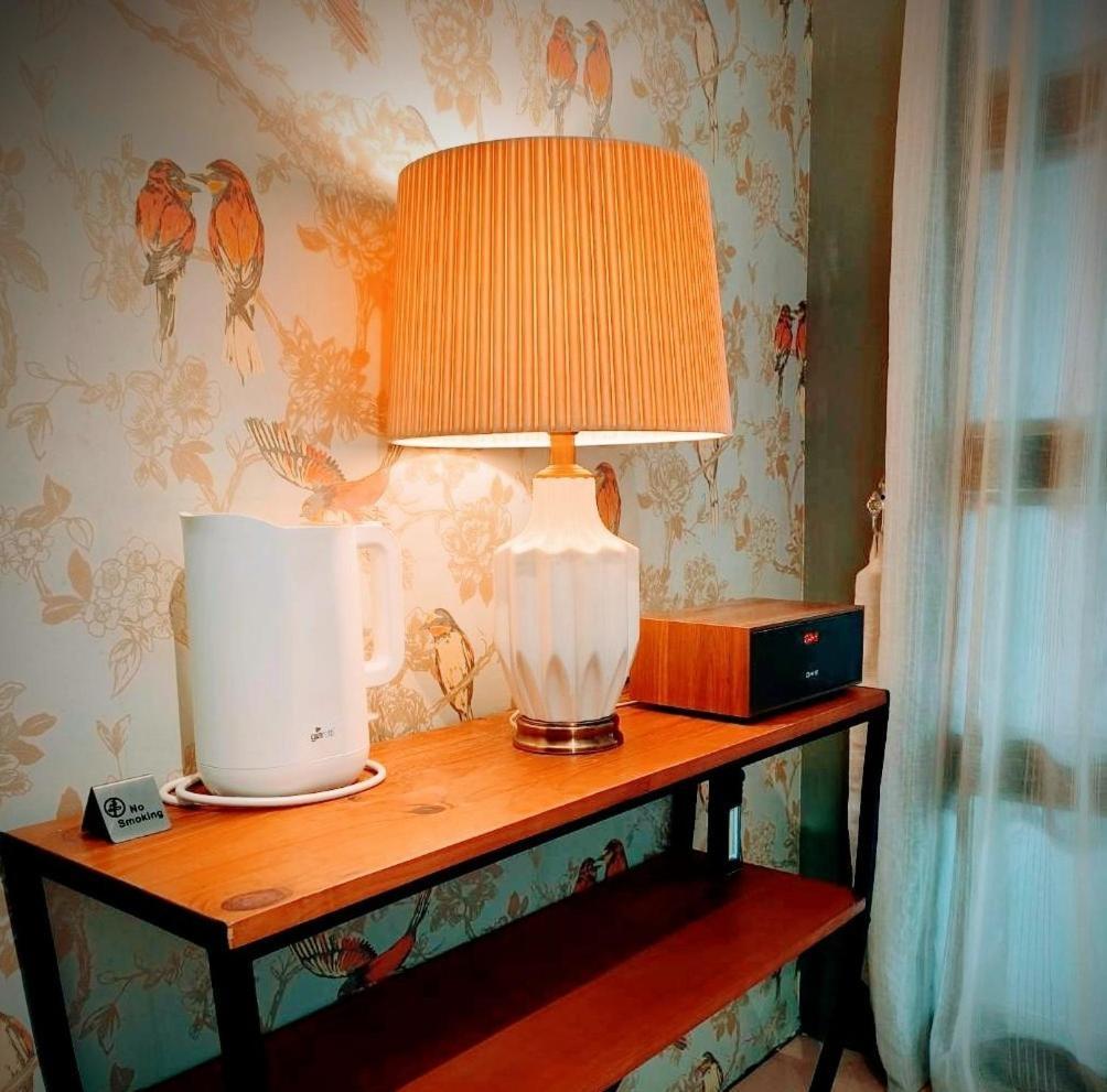小步洋樓民宿kokokara House Tainan Luaran gambar